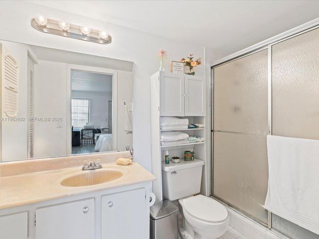 13250 SW 7th Ct 317L, Pembroke Pines, FL 33027