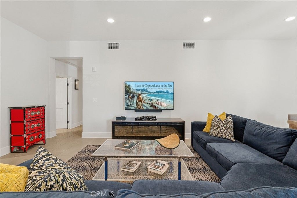 23500 Park Sorrento H22, Calabasas, CA 91302 — photo 4