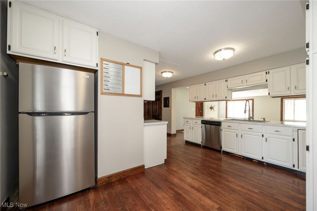 349 E Mennonite Road, Aurora, OH 44202