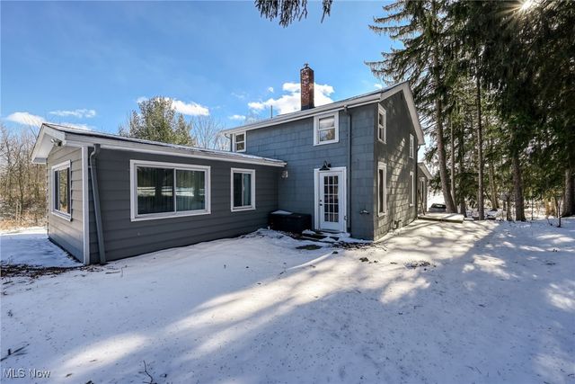 349 E Mennonite Road, Aurora, OH 44202