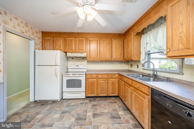 7031 BRANTLEY DR, Salisbury, MD 21804