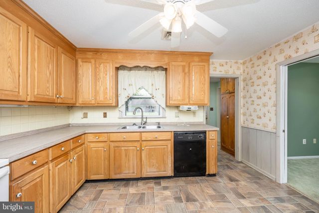 7031 BRANTLEY DR, Salisbury, MD 21804