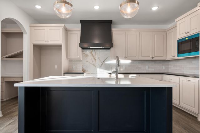 1426 15th Street, Shallowater, TX 79363