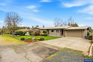 4064 Barrett St S, Salem, OR 97302