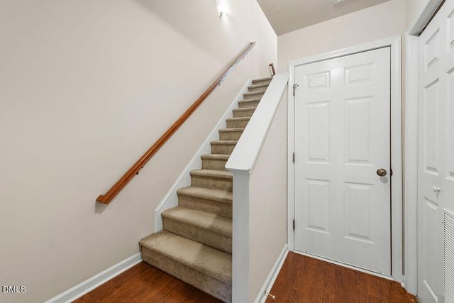 1043 Summerhouse Road, Cary, NC 27519