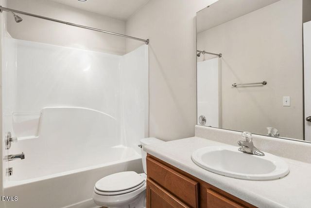 1043 Summerhouse Road, Cary, NC 27519