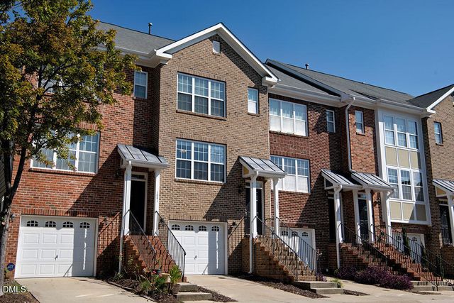 1043 Summerhouse Road, Cary, NC 27519