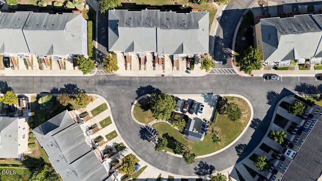 1043 Summerhouse Road, Cary, NC 27519