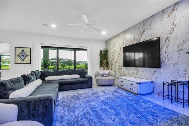 5609 CLEARWATER COURT, Lakewood Ranch, FL 34211