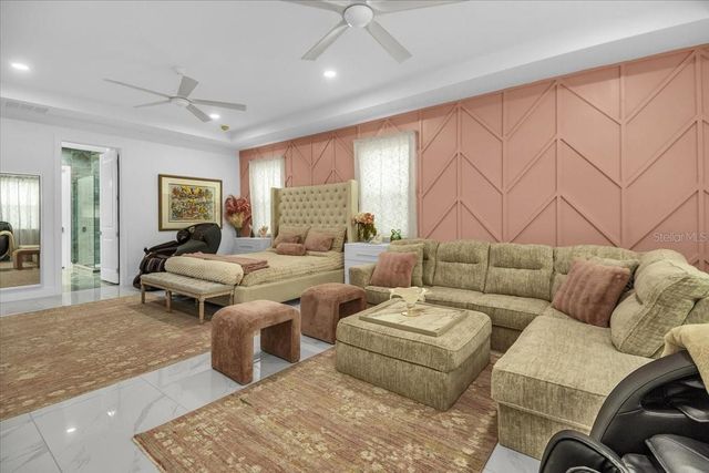 5609 CLEARWATER COURT, Lakewood Ranch, FL 34211