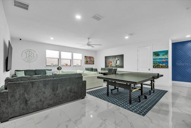 5609 CLEARWATER COURT, Lakewood Ranch, FL 34211