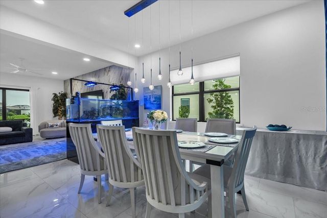 5609 CLEARWATER COURT, Lakewood Ranch, FL 34211
