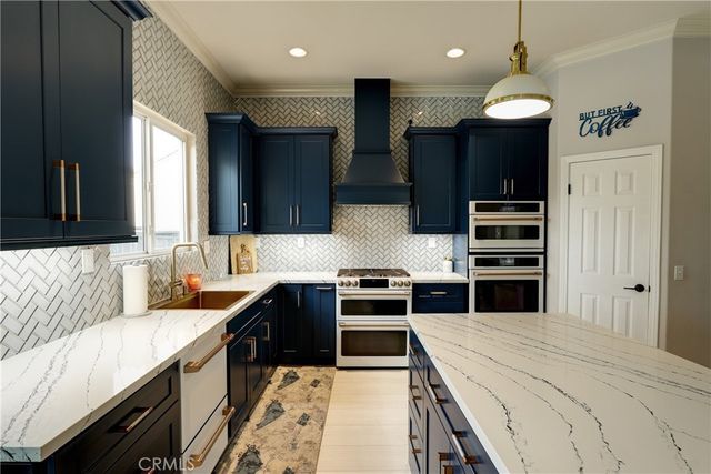 17467 Sandlewood Drive, Riverside, CA 92503