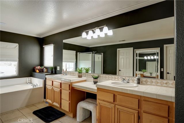 17467 Sandlewood Drive, Riverside, CA 92503