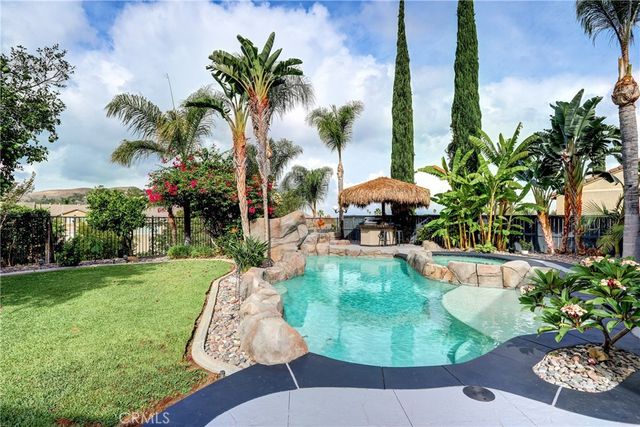 17467 Sandlewood Drive, Riverside, CA 92503