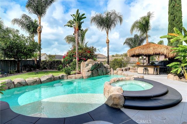17467 Sandlewood Drive, Riverside, CA 92503