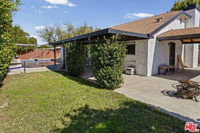 37925 Maureen Street, Palmdale, CA 93550