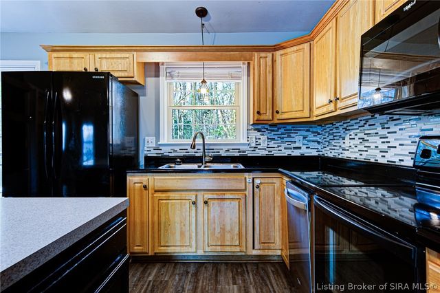 17541 Highway 31 S, Henryville, IN 47126