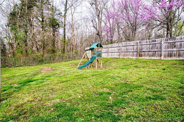 17541 Highway 31 S, Henryville, IN 47126