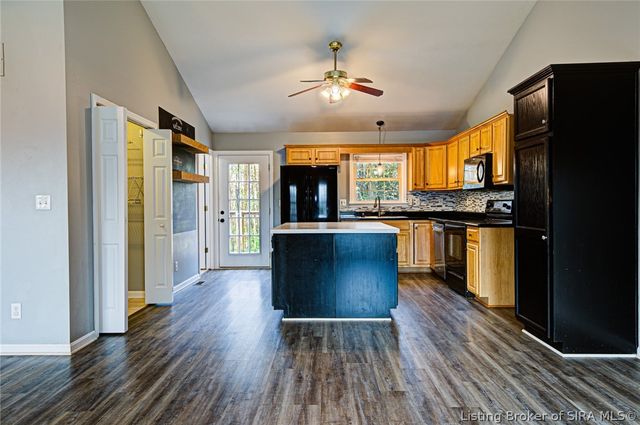 17541 Highway 31 S, Henryville, IN 47126