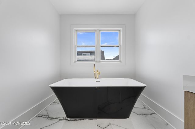 40 Seaview Avenue A, Long Branch, NJ 07740