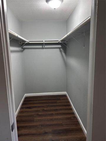 1212 Alamo Street, Rosenberg, TX 77471