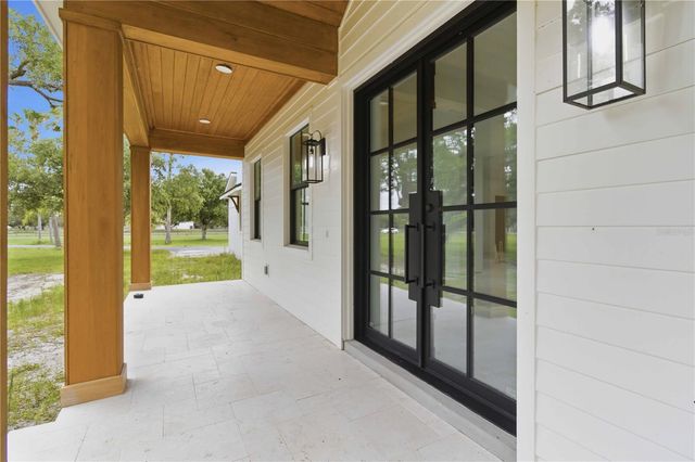 639 OAKFORD ROAD, Sarasota, FL 34240