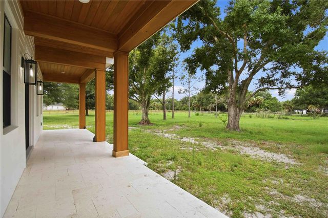 639 OAKFORD ROAD, Sarasota, FL 34240