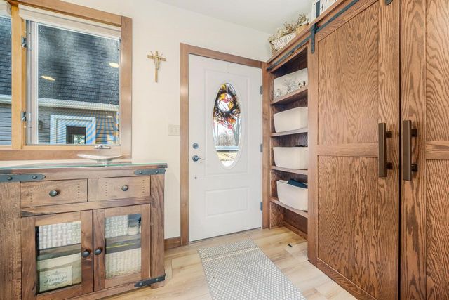 9286 KUMBIER ROAD, Winneconne, WI 54986