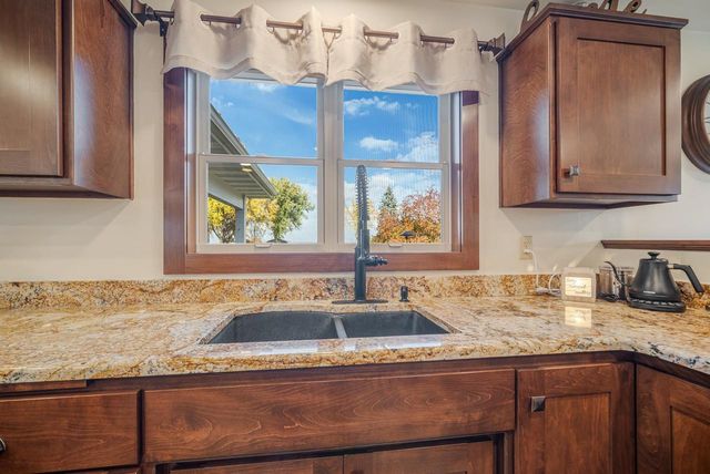 9286 KUMBIER ROAD, Winneconne, WI 54986