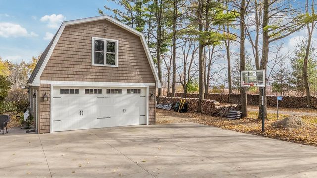 9286 KUMBIER ROAD, Winneconne, WI 54986