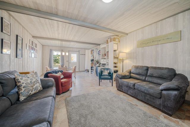 9286 KUMBIER ROAD, Winneconne, WI 54986