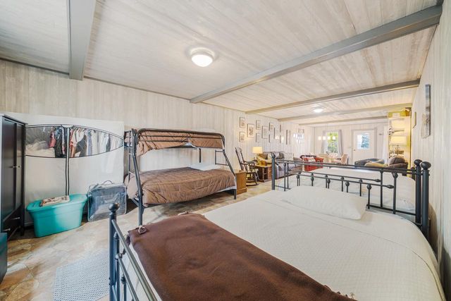 9286 KUMBIER ROAD, Winneconne, WI 54986