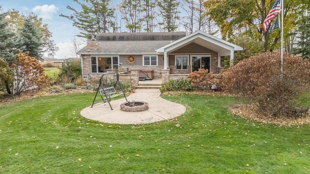 9286 KUMBIER ROAD, Winneconne, WI 54986