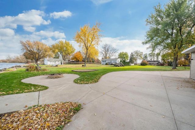 9286 KUMBIER ROAD, Winneconne, WI 54986