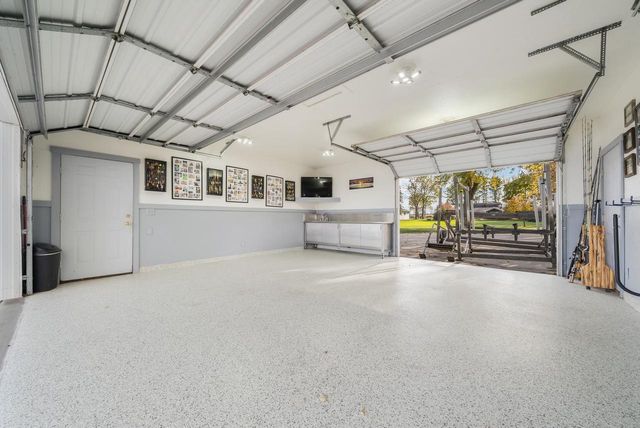 9286 KUMBIER ROAD, Winneconne, WI 54986