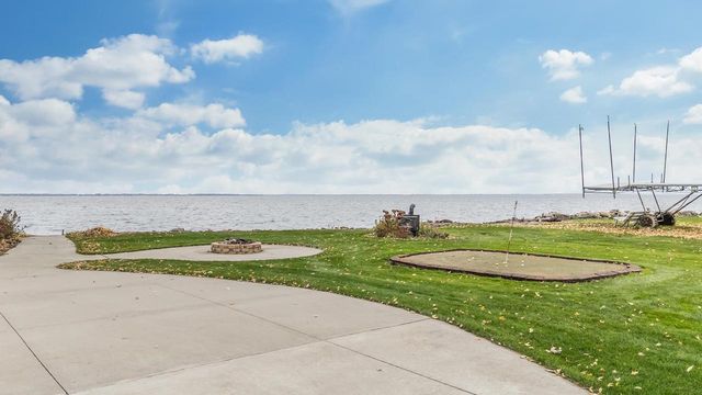 9286 KUMBIER ROAD, Winneconne, WI 54986