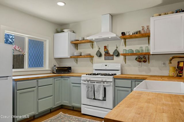 1310 E Maple AVE, Coeur D'alene, ID 83814
