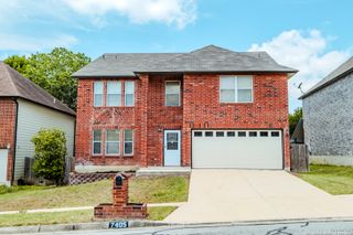 7405 Forest Edge, Live Oak, TX 78233