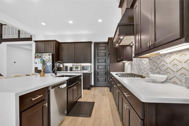10514 Morning Oaks Drive, Missouri City, TX 77459