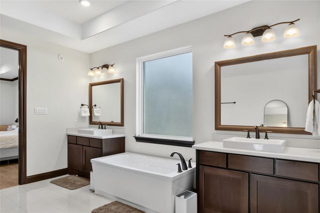 10514 Morning Oaks Drive, Missouri City, TX 77459
