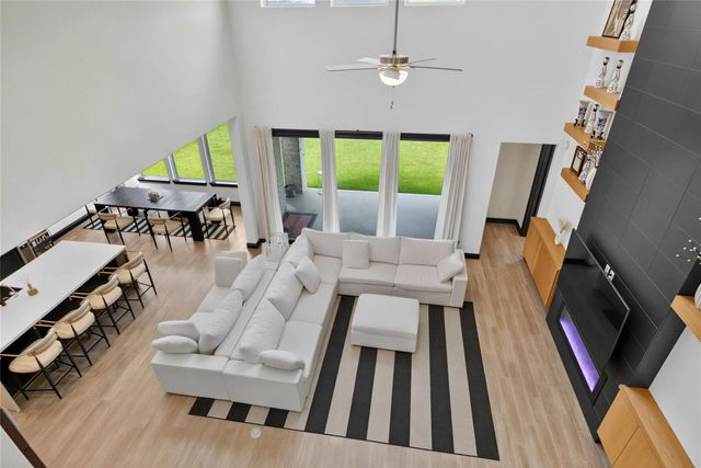 10514 Morning Oaks Drive, Missouri City, TX 77459