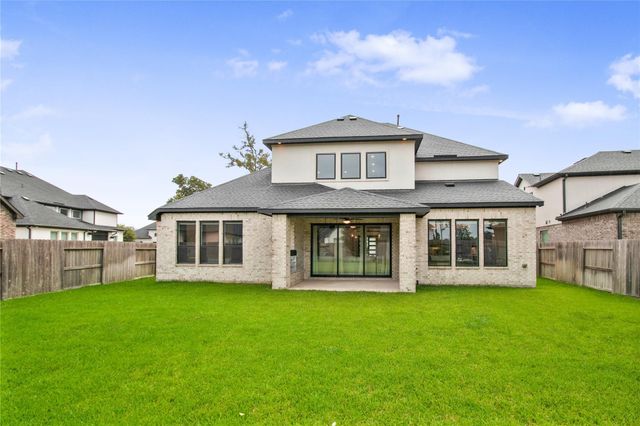 10514 Morning Oaks Drive, Missouri City, TX 77459
