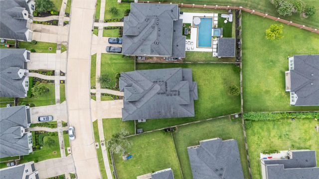 10514 Morning Oaks Drive, Missouri City, TX 77459