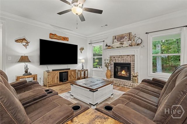 588 Calgary Downs Drive, Winder, GA 30680