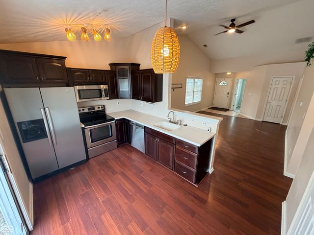 5159 Pin Oak Drive, Indianapolis, IN 46254