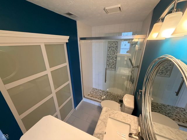 5159 Pin Oak Drive, Indianapolis, IN 46254