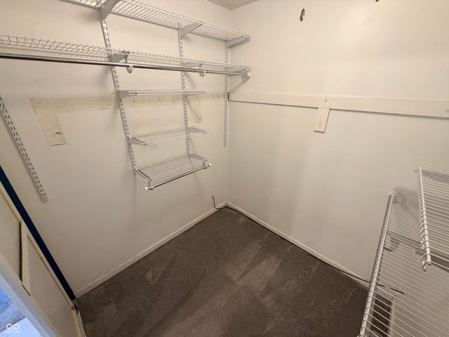 5159 Pin Oak Drive, Indianapolis, IN 46254