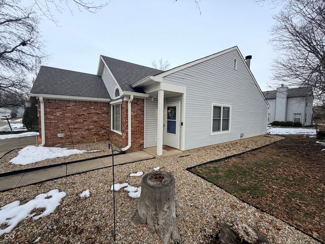 5159 Pin Oak Drive, Indianapolis, IN 46254