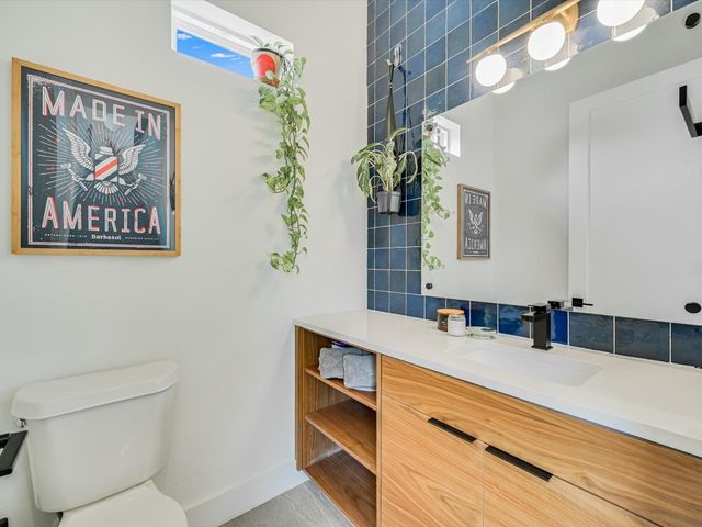 5603 Samuel Huston Ave 1, Austin, TX 78721